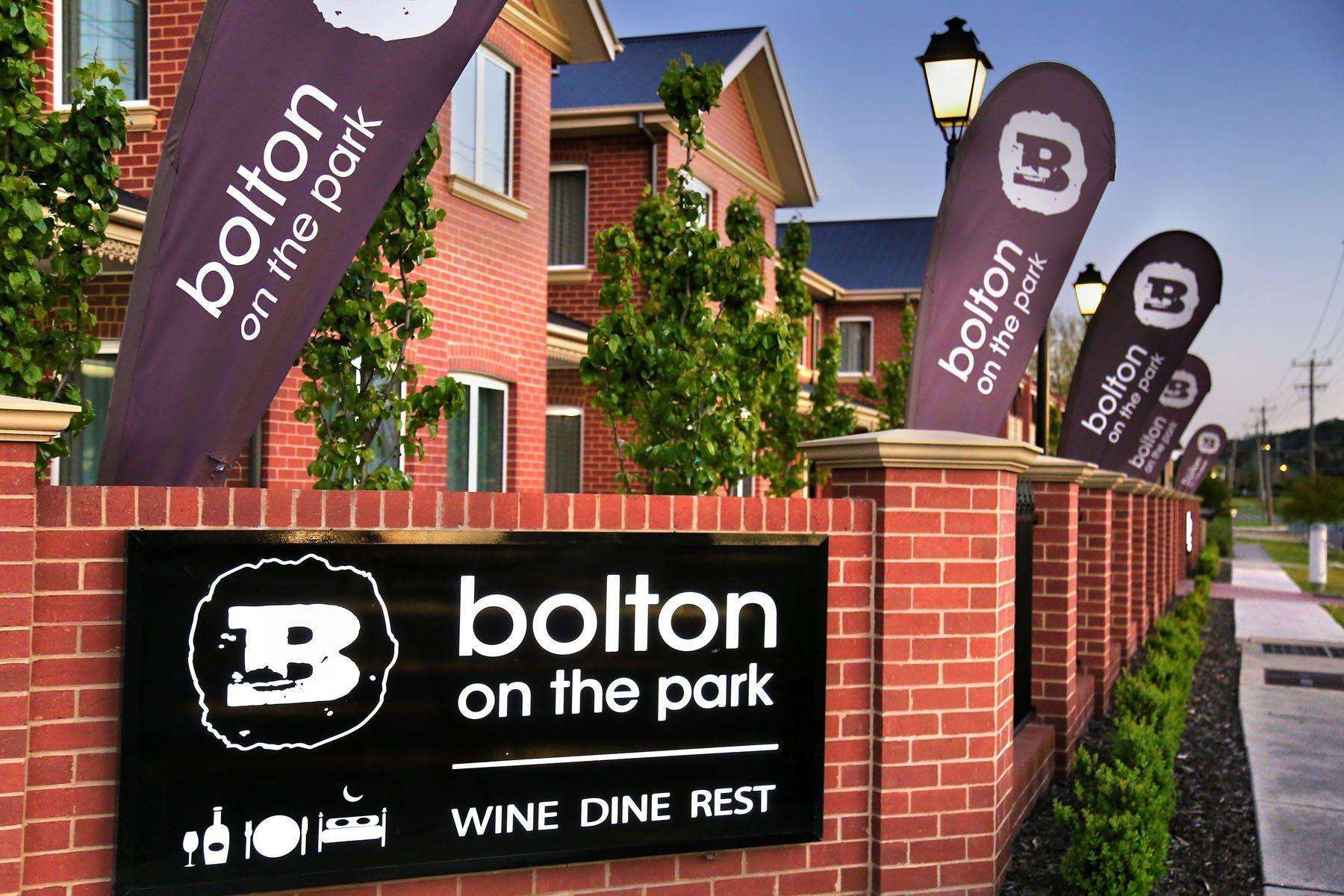 Best Western Plus Bolton On The Park Motel Wagga Wagga Exterior photo