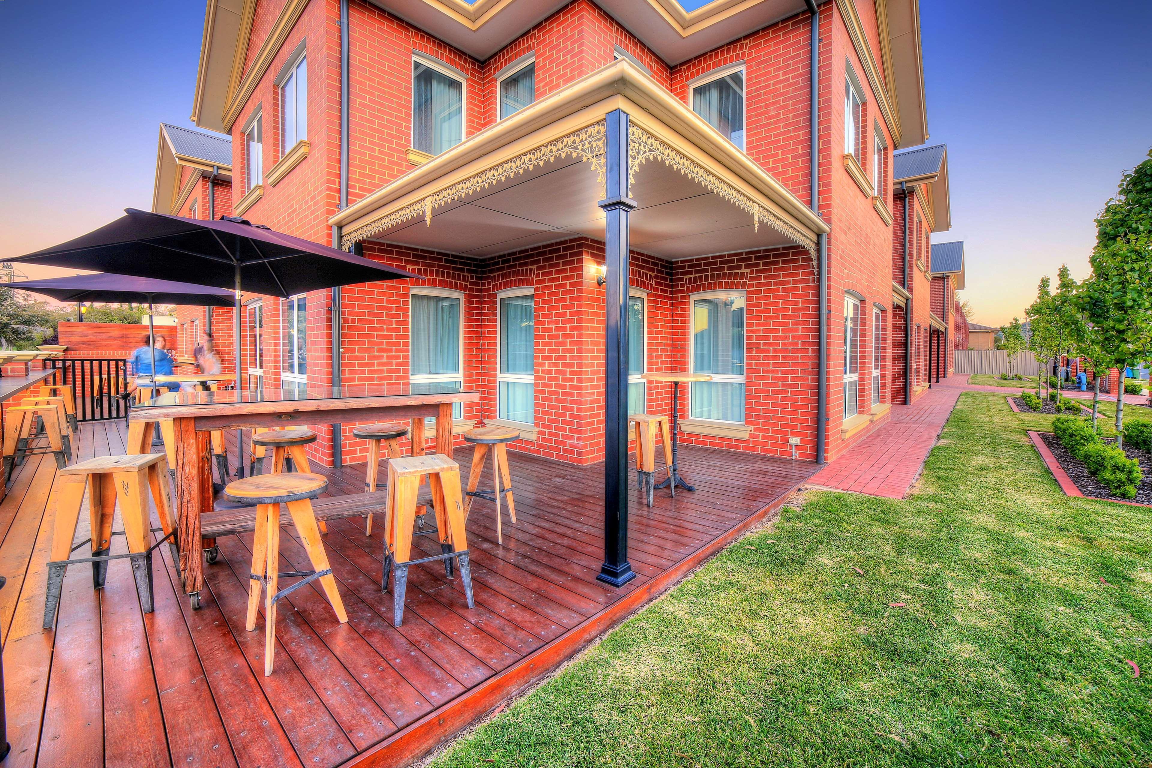 Best Western Plus Bolton On The Park Motel Wagga Wagga Exterior photo